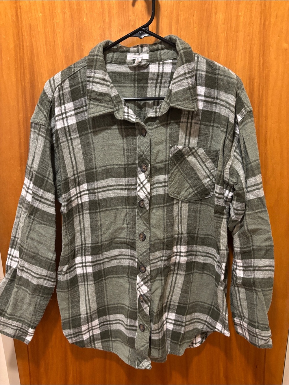 ⭐ 3 for $15
Maurices Olive Green Plaid Button-Down Shirt